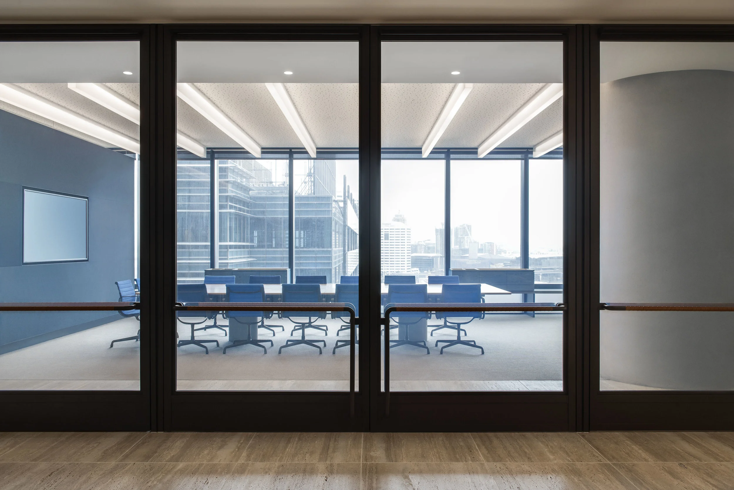 Lend Lease 6413 HiRes.jpg