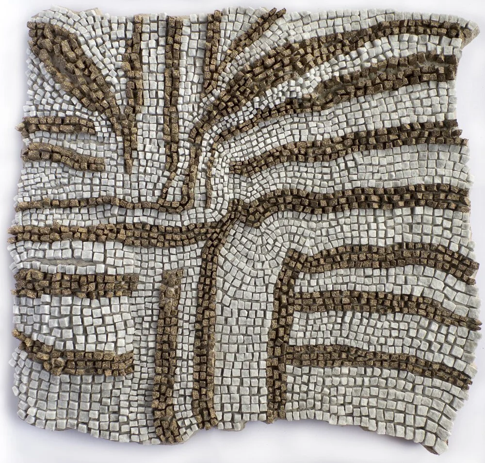 Crossing+Over+the+Line+-+Louise+Marson.jfif