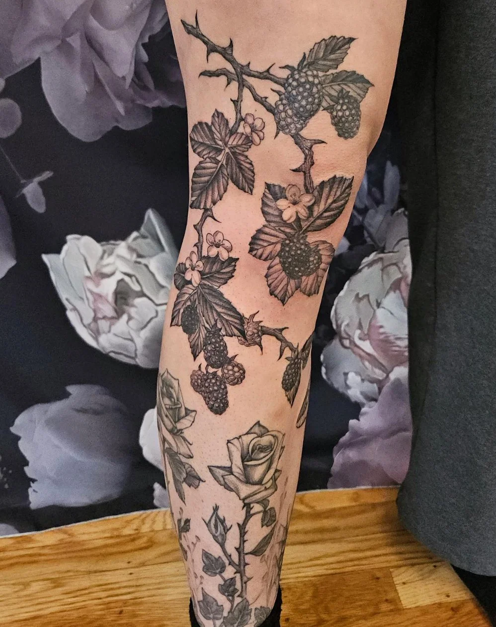 tattoo_black and grey blackberries.PNG