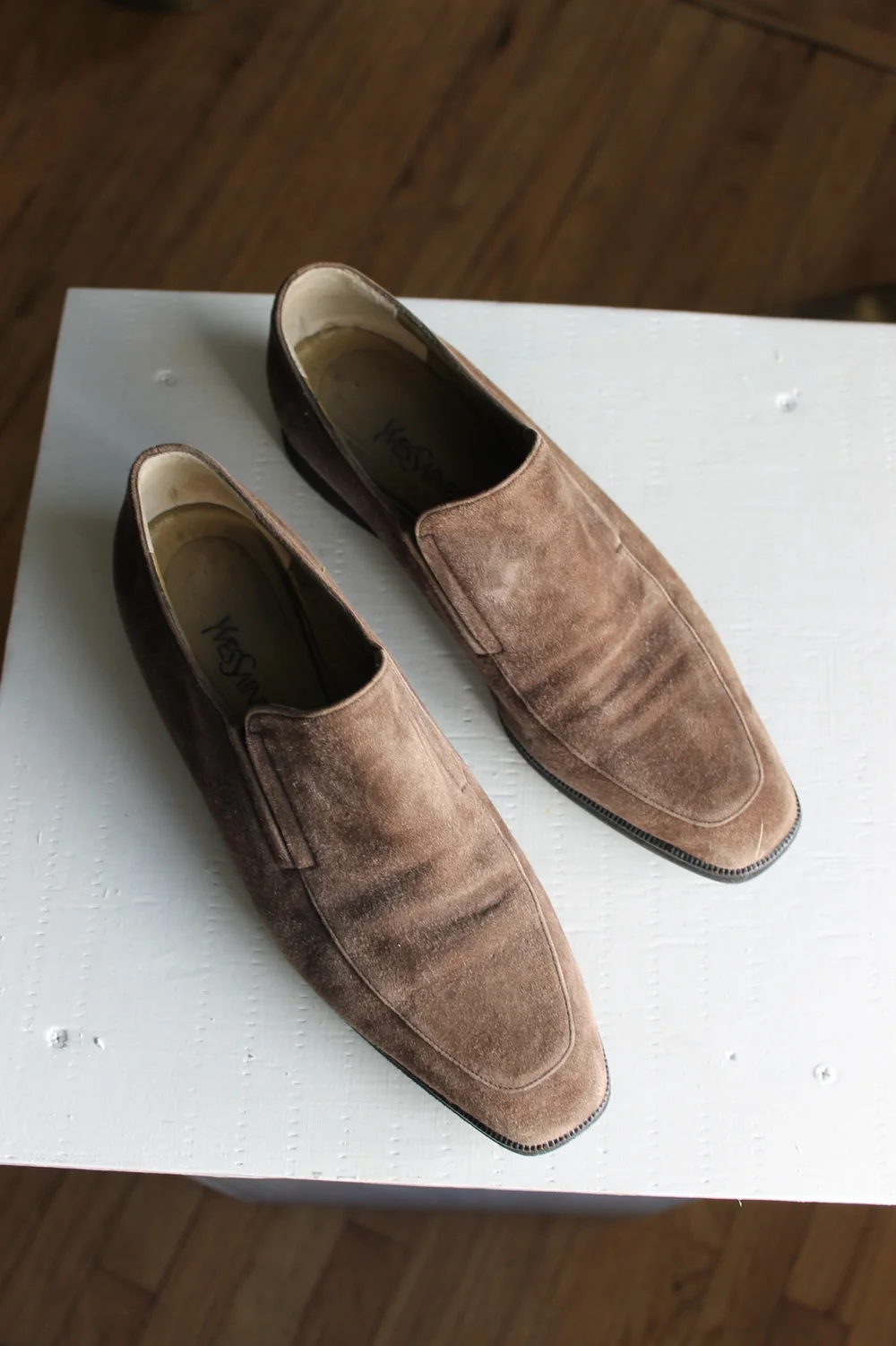 Yves Saint Laurent Men\'s Tan Leather Slip-On Dress Loafers YVES SAINT LAURENT Brown Leather Wingtip Slip-On Dress  main image 4