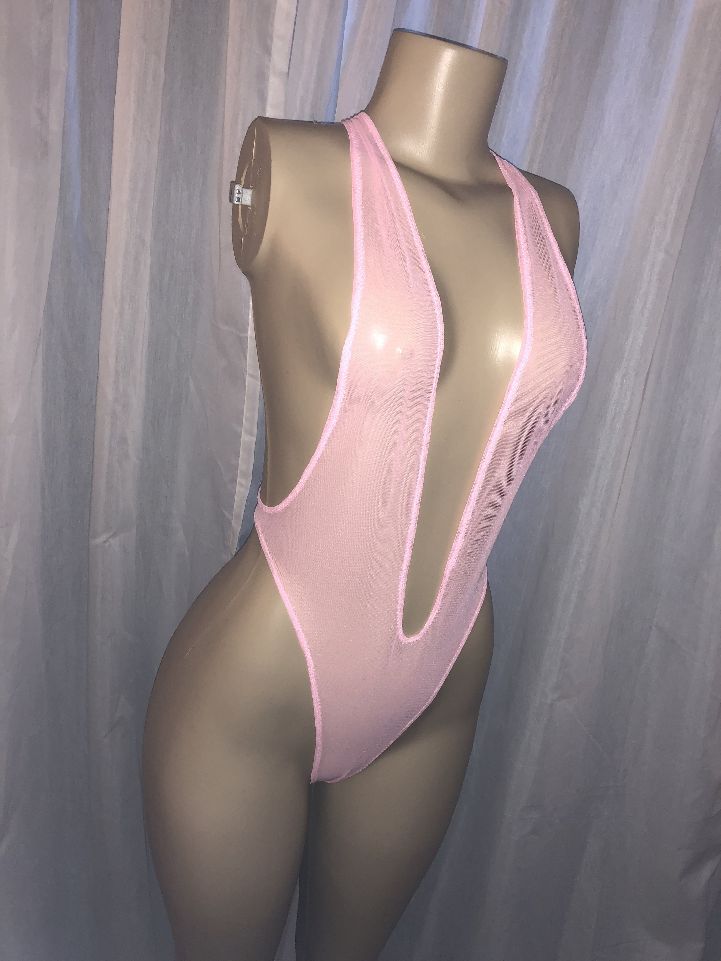 592FA3A9-AE4E-4F60-8553-3A1AF94EC083