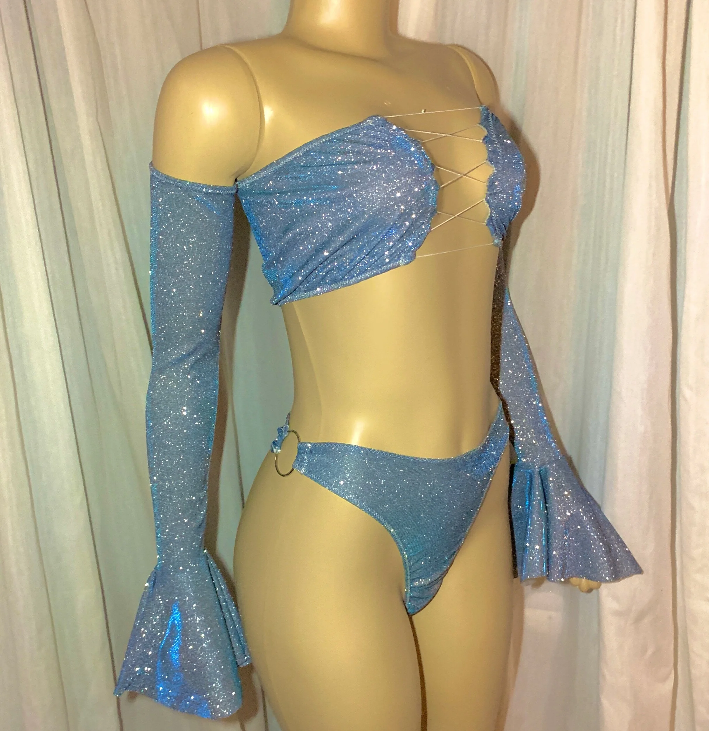 A0C78305-F06F-4BA2-8611-6A971A49C63E