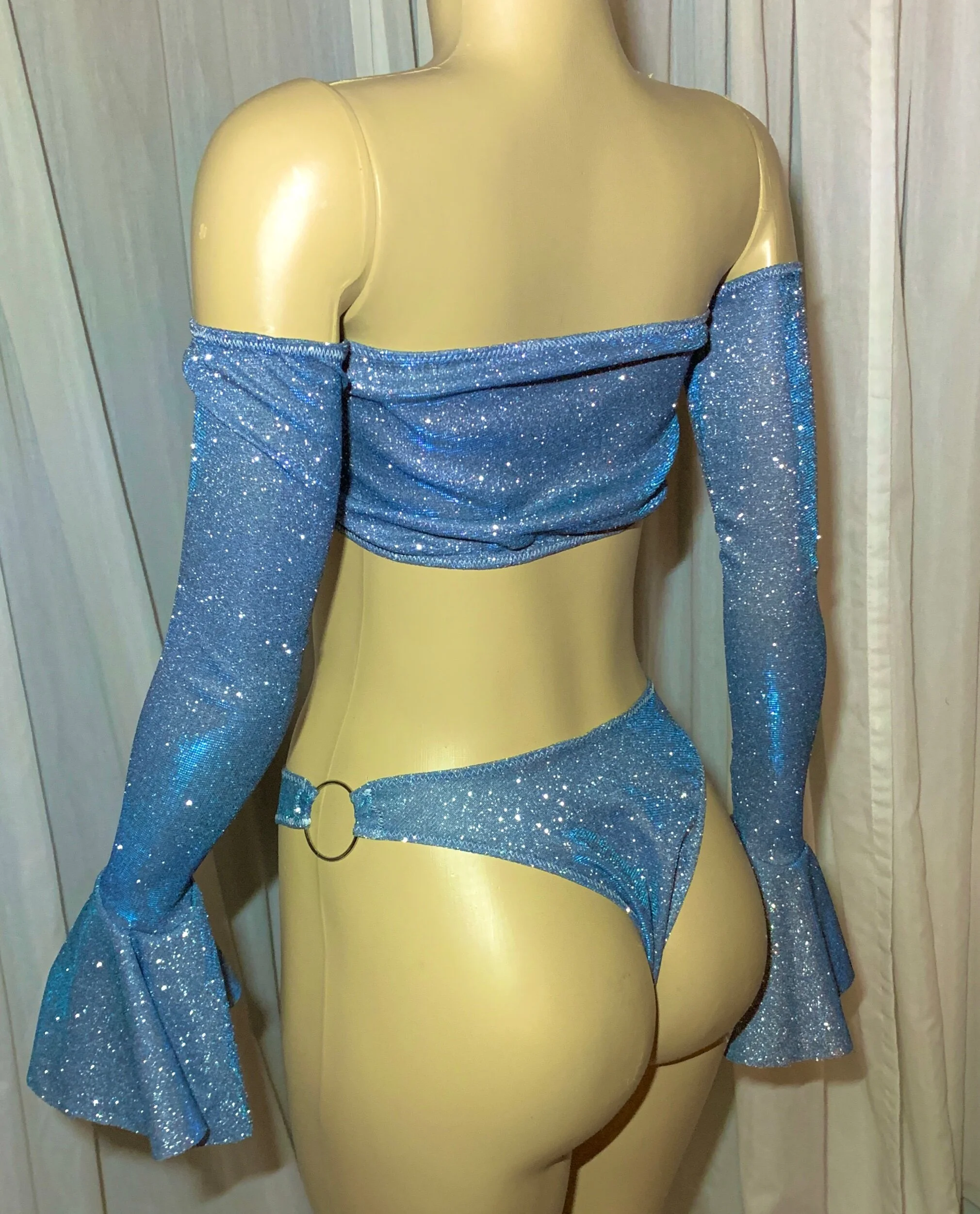 DFD91802-C80D-4485-A8CA-8A7DE10C83EC