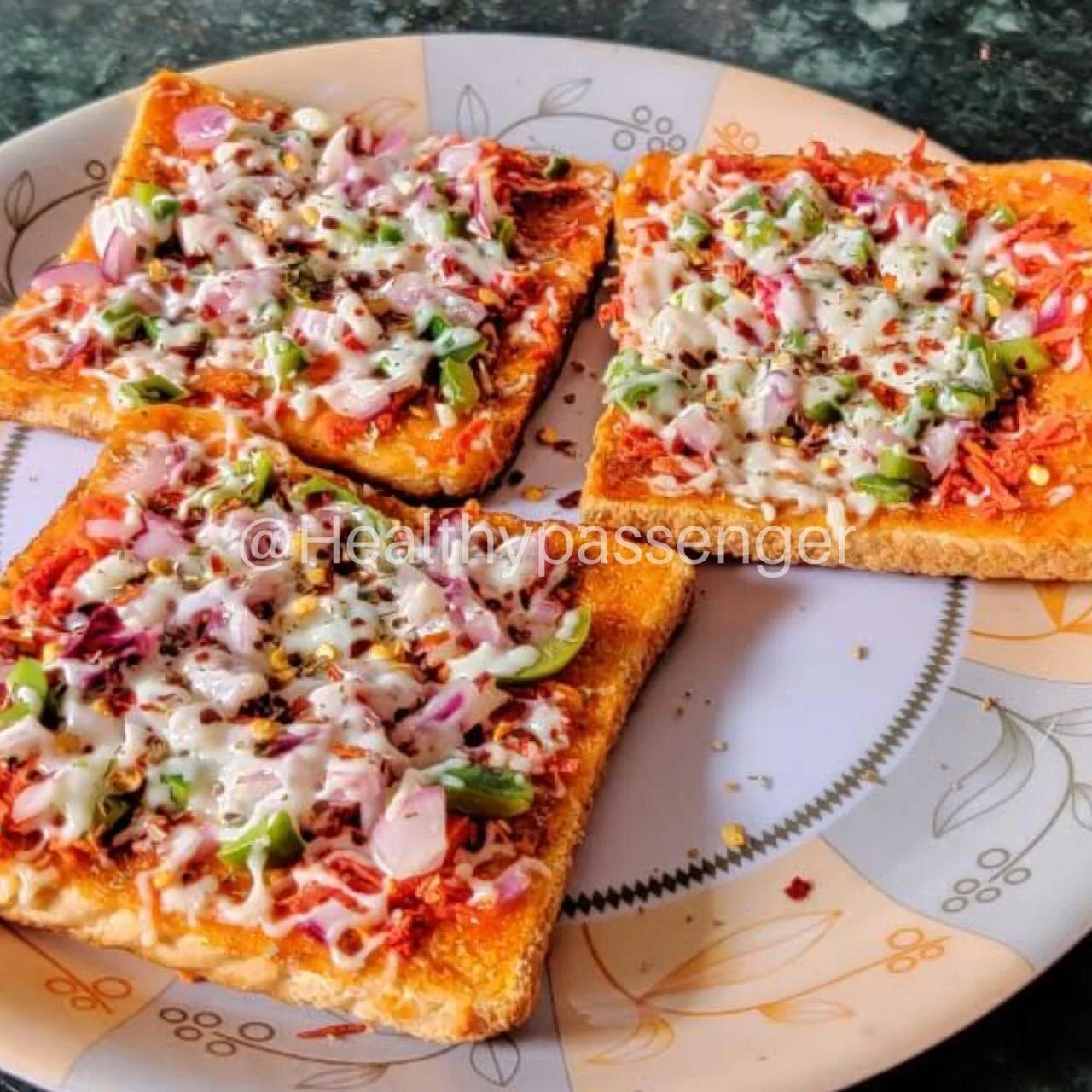 Bread Pizza