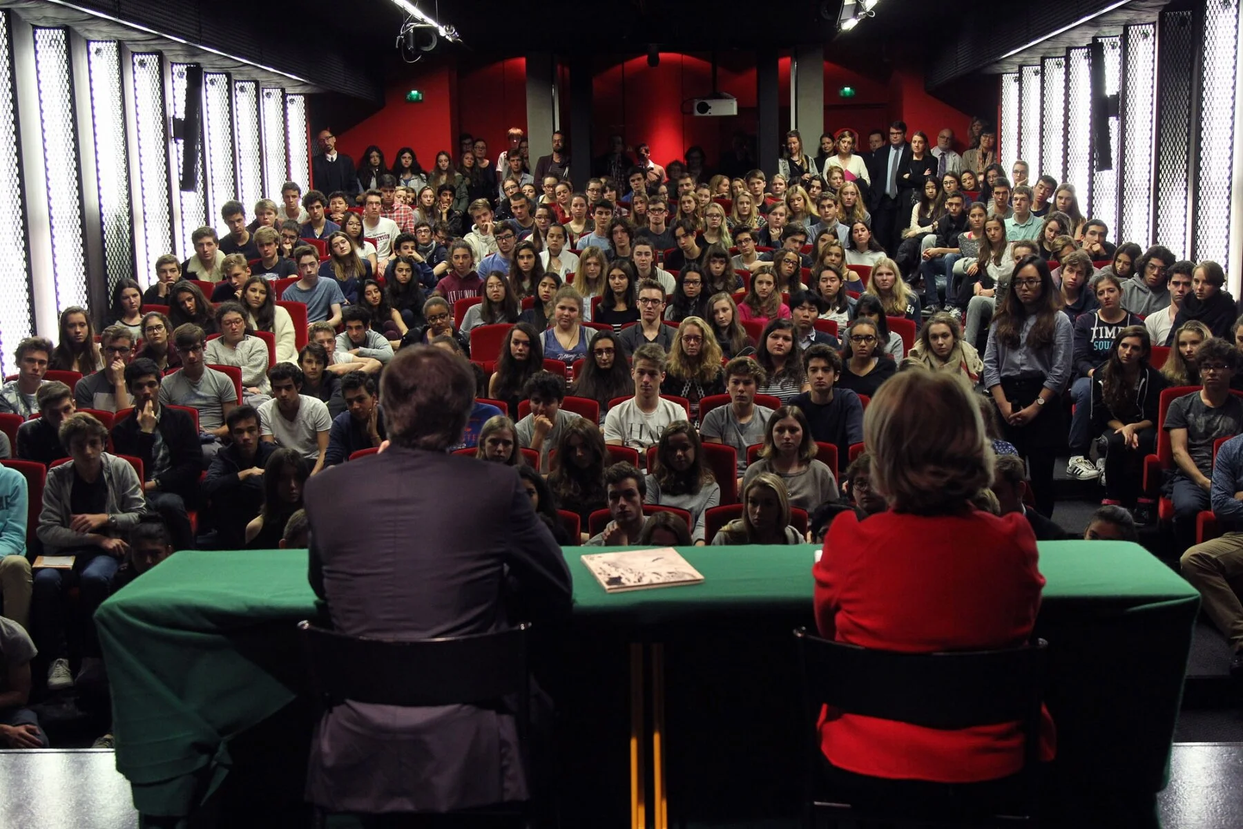 ecole-jeannine-manuel-paris-antony-blinken-3-1800-1200.jpg
