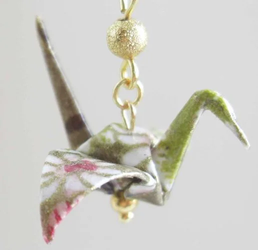 4035-(10)-AzamiOrigami Crane.jpg