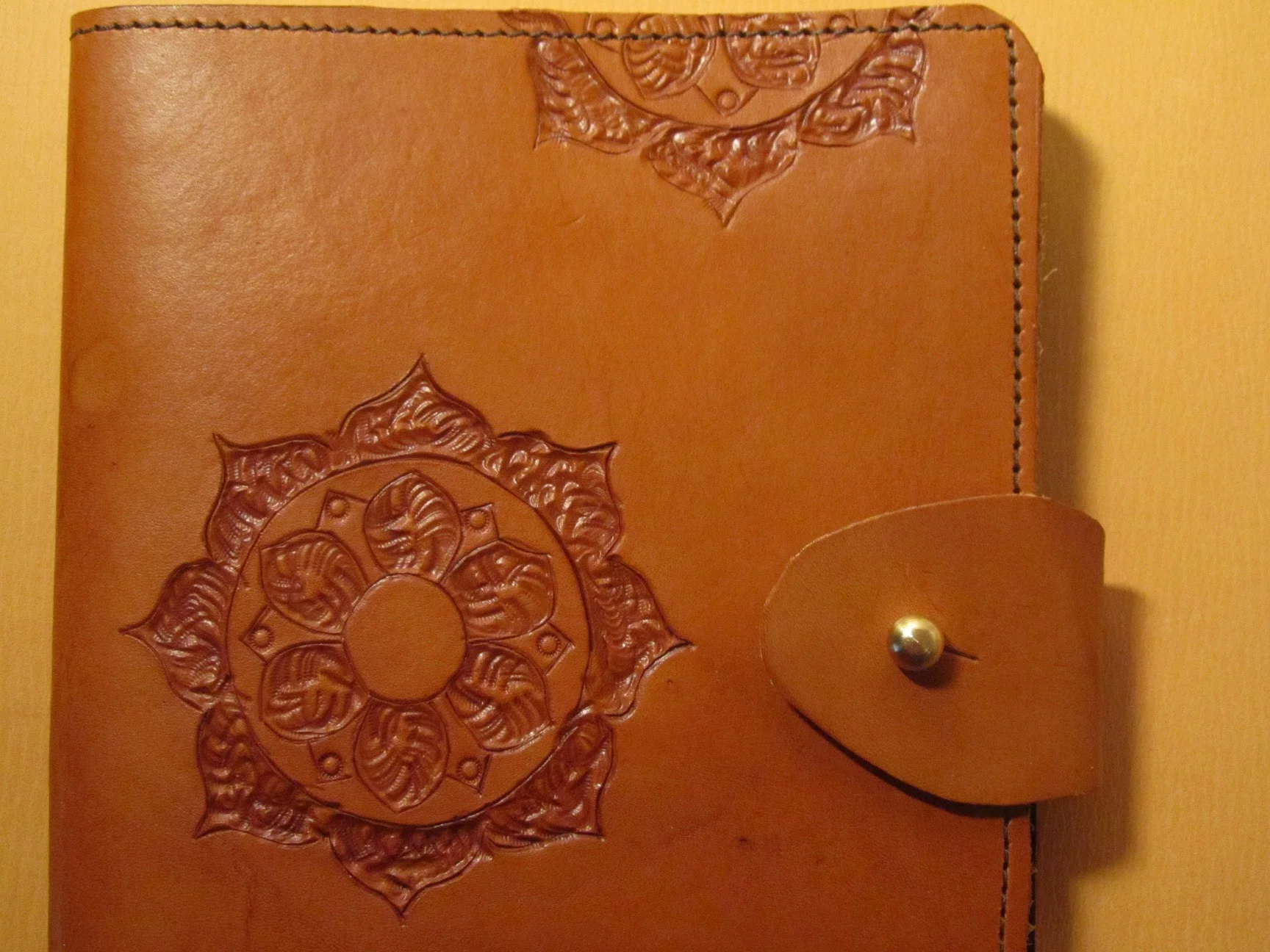 4015-(1)-(11)-RawLeatherworks BookCover.jpg