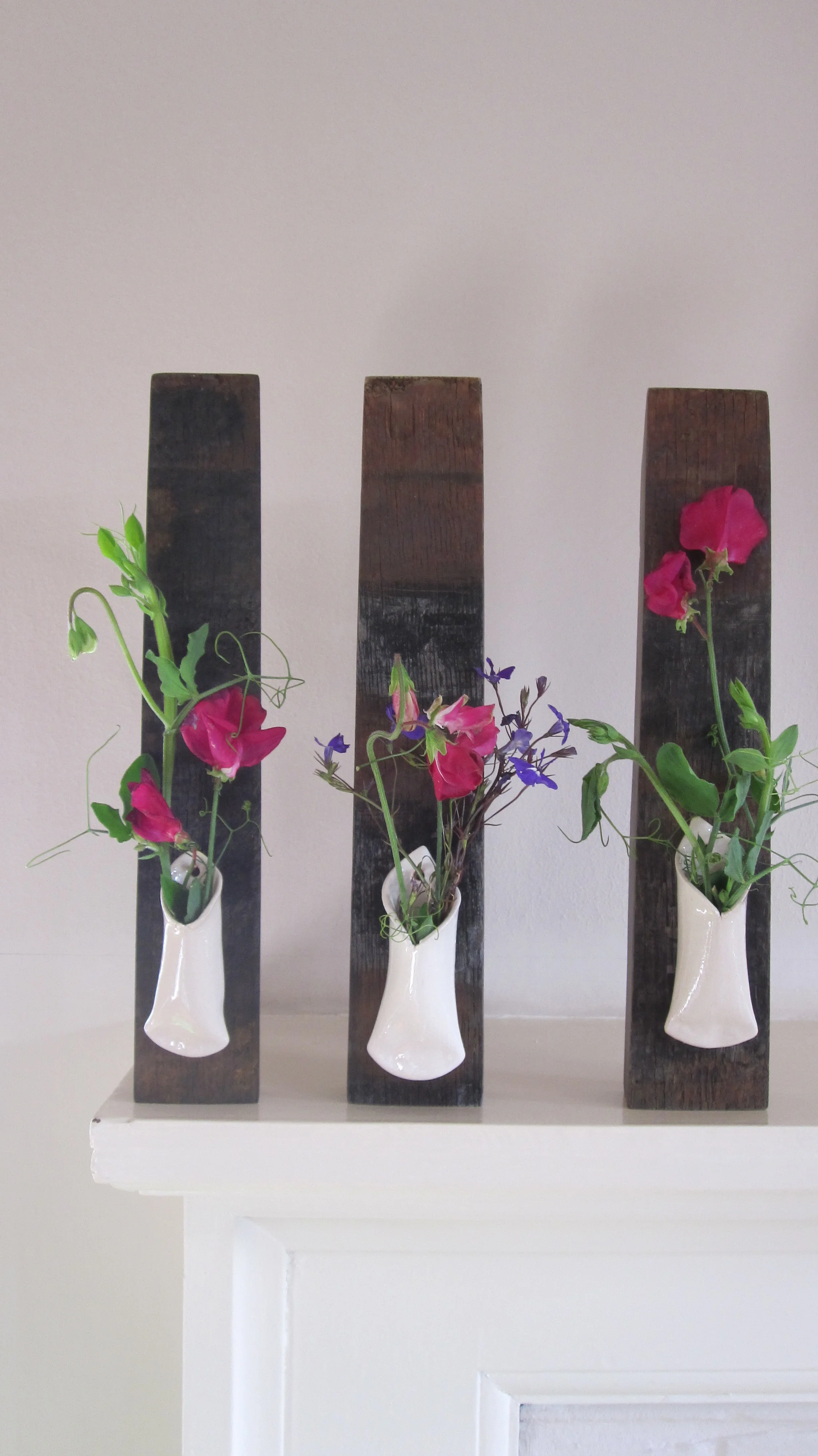 2810-(2)-Eleanor Caie vases.JPG