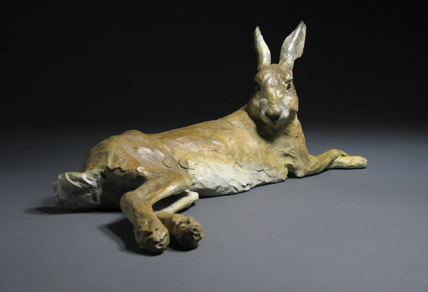 gillick-lying-hare-bronze-sculpture-feet-web.jpg