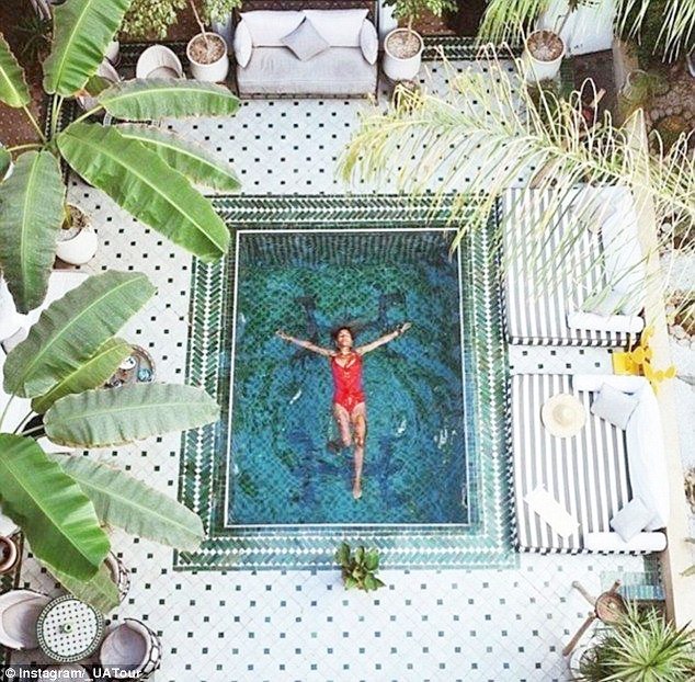 Vacation is getting closer!
Did you know that 97% of all Millenials share at least one photo while traveling. ⛱ #funfactfriday
Source: martech.zone.com
Photo: The Daily Mail