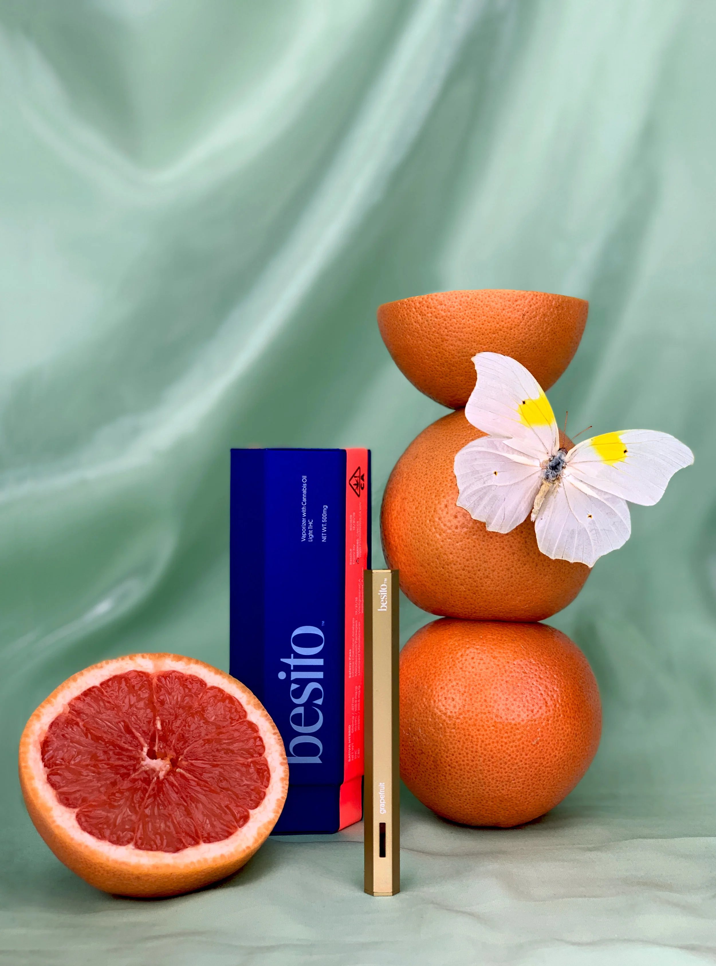 Besito’s hexagonal vape pen comes in three, sativa-heavy flavors: grapefruit, mint, and blackberry.