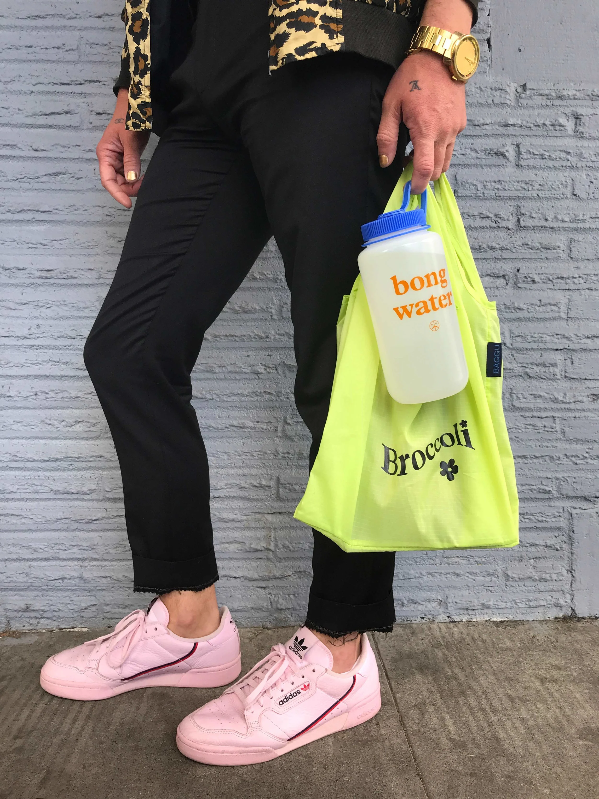 The Baggu Broccoli swag bag with the Mister Green Bong Water Nalgene