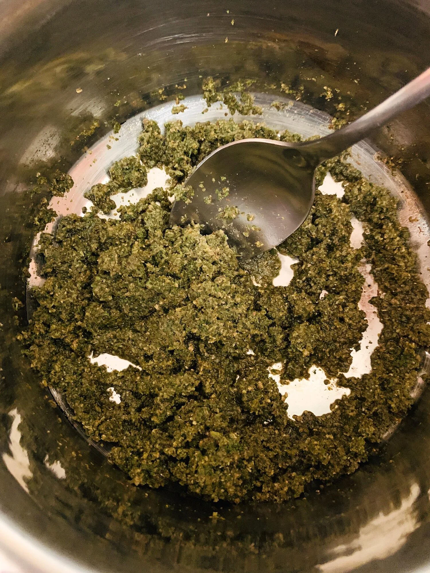 bhangpaste_closeup.jpg