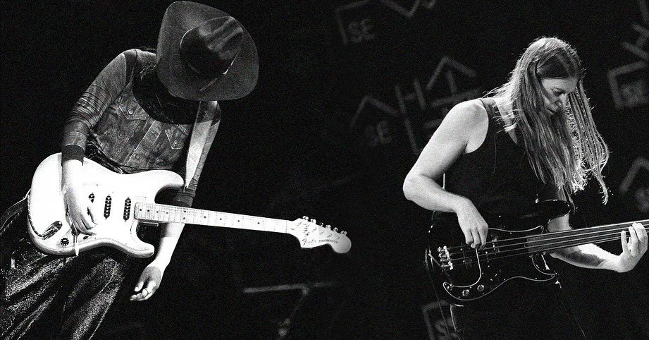 { @se_so_neon | LA } 

#sesoneon #새소년 #황소윤