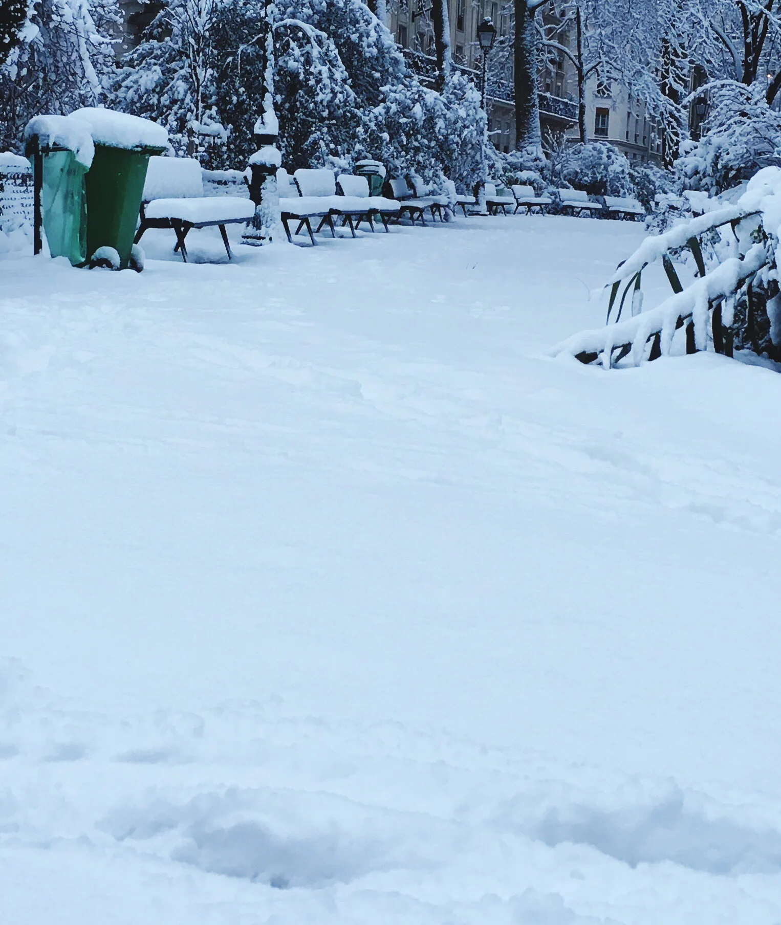 Snow-covered Square Gardette