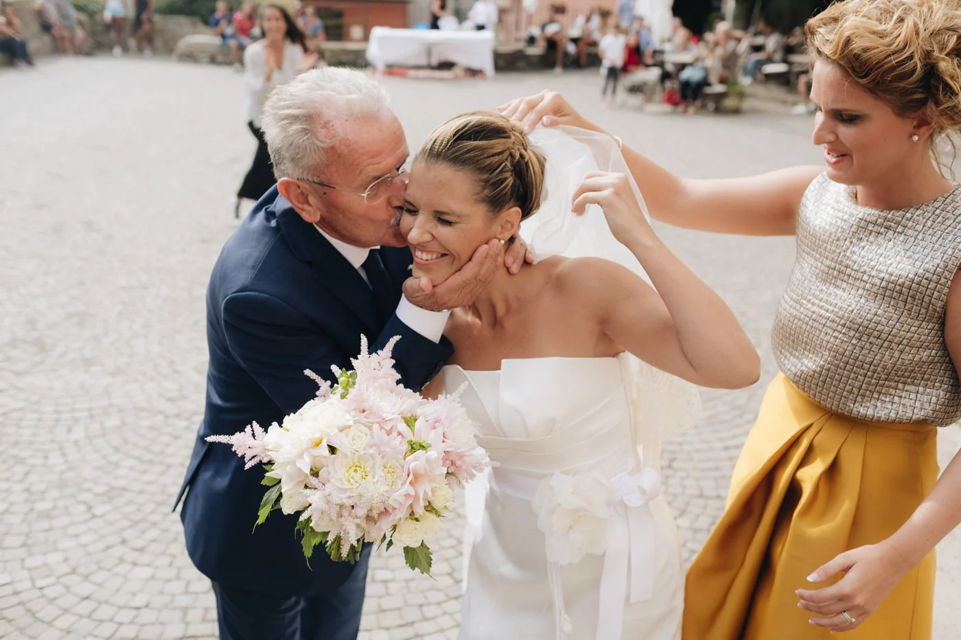 matrimoni_all_italiana_fotografo_matrimonio_cinque_terre-25.jpg