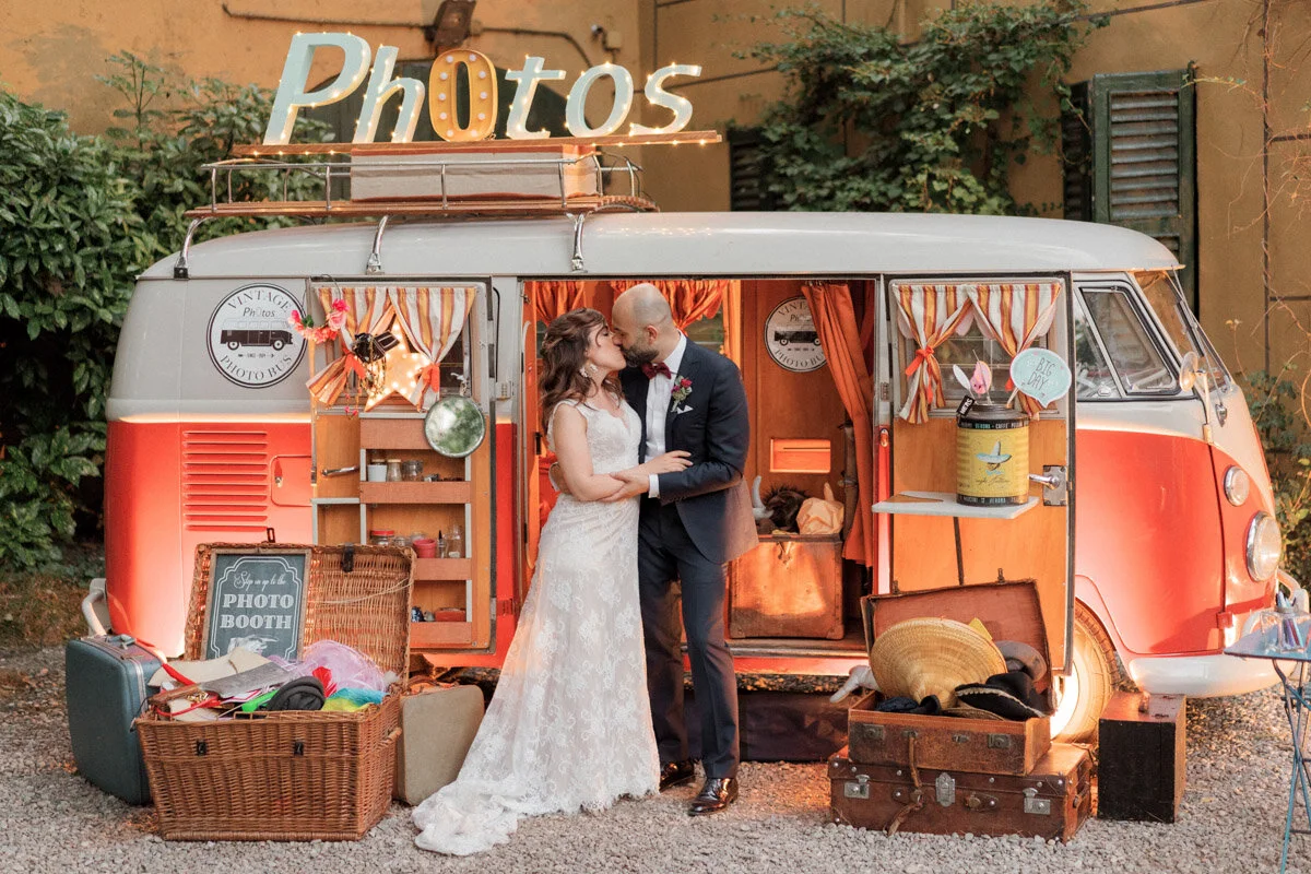 Il coloratissimo matrimonio di Silvia e Matteo