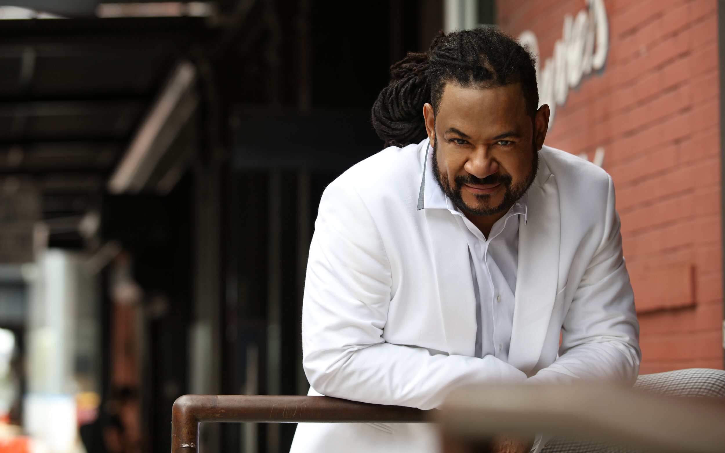 Luis Vargas singer