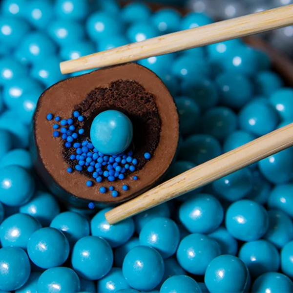 6-Cupcake_Flavors_600x600-doublechoco.jpg