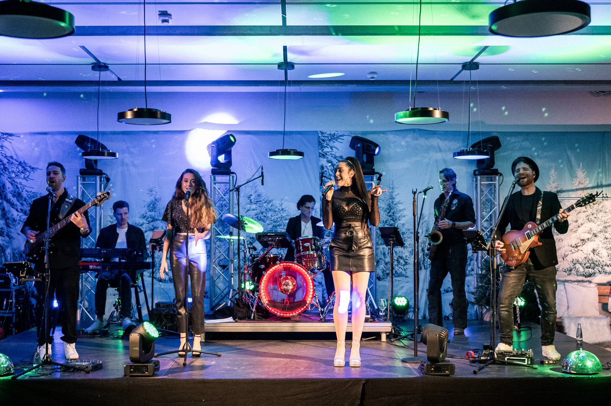 241212_AdlerGroup_XMAS_8398_VSCO Kopie.JPG