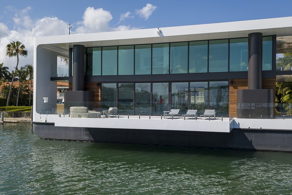 Floating Mansion_May 2019.jpg