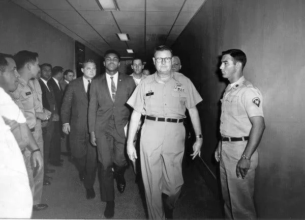 Lesson 15 - What If Muhammad Ali Went To Vietnam