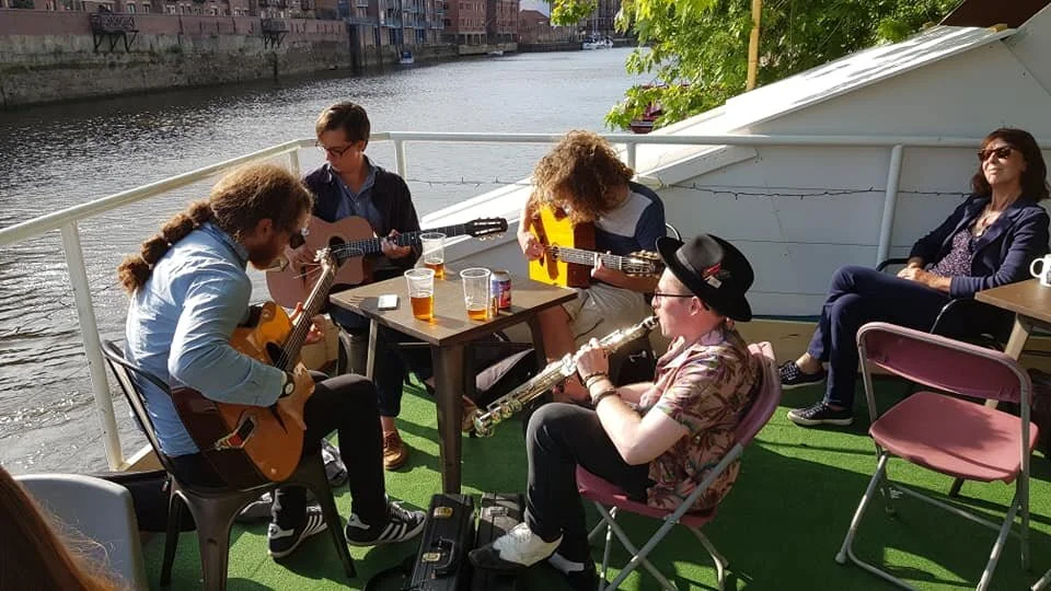  Gypsy Jazz on the deck 