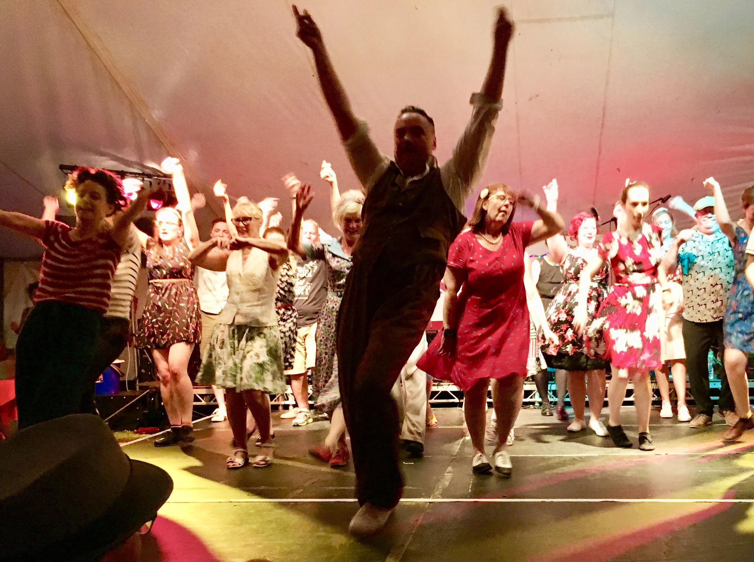  Kingston Swing &amp; The Blind Tiger Dance Band 