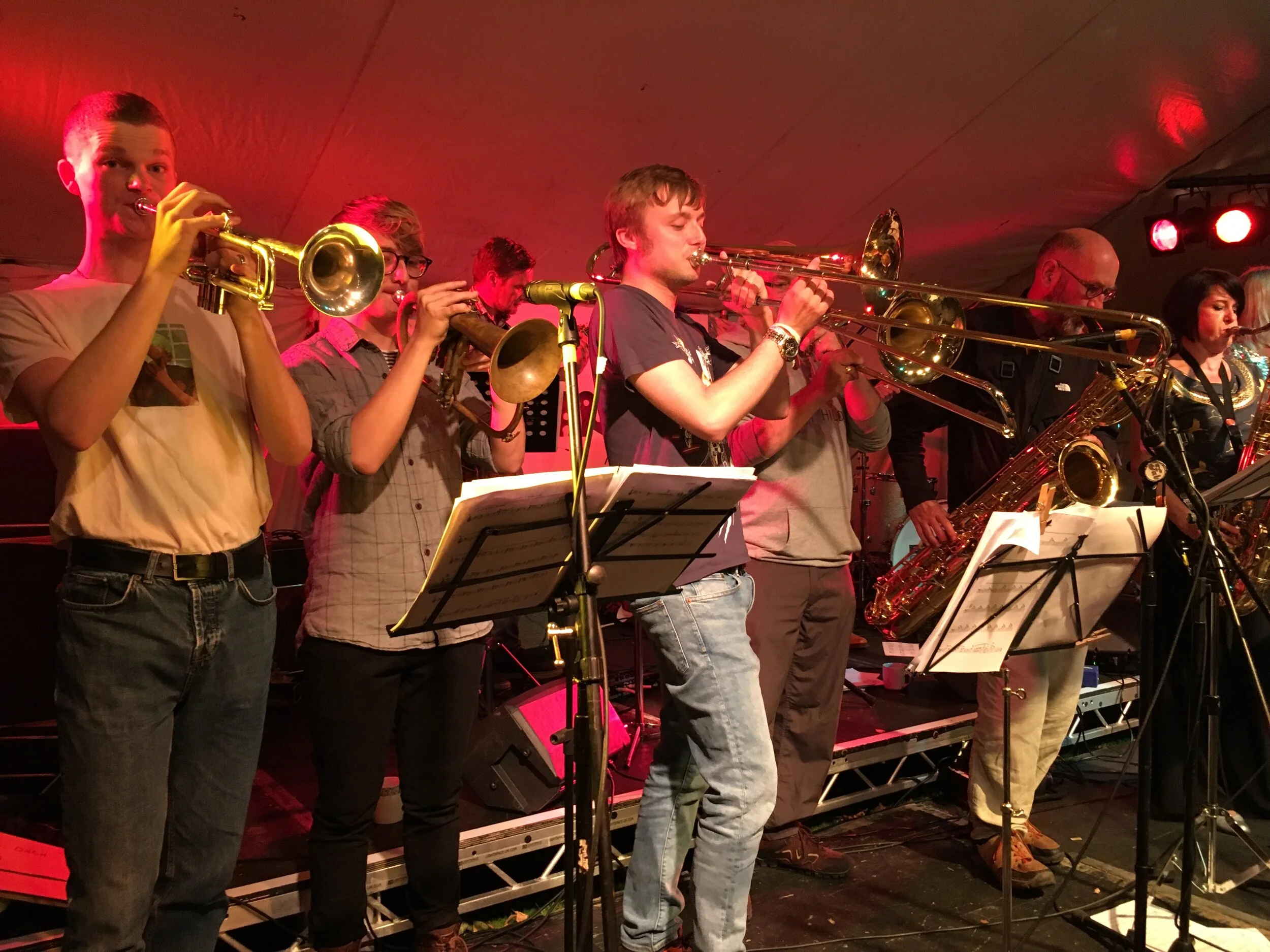  The Incredible Hammond Band 