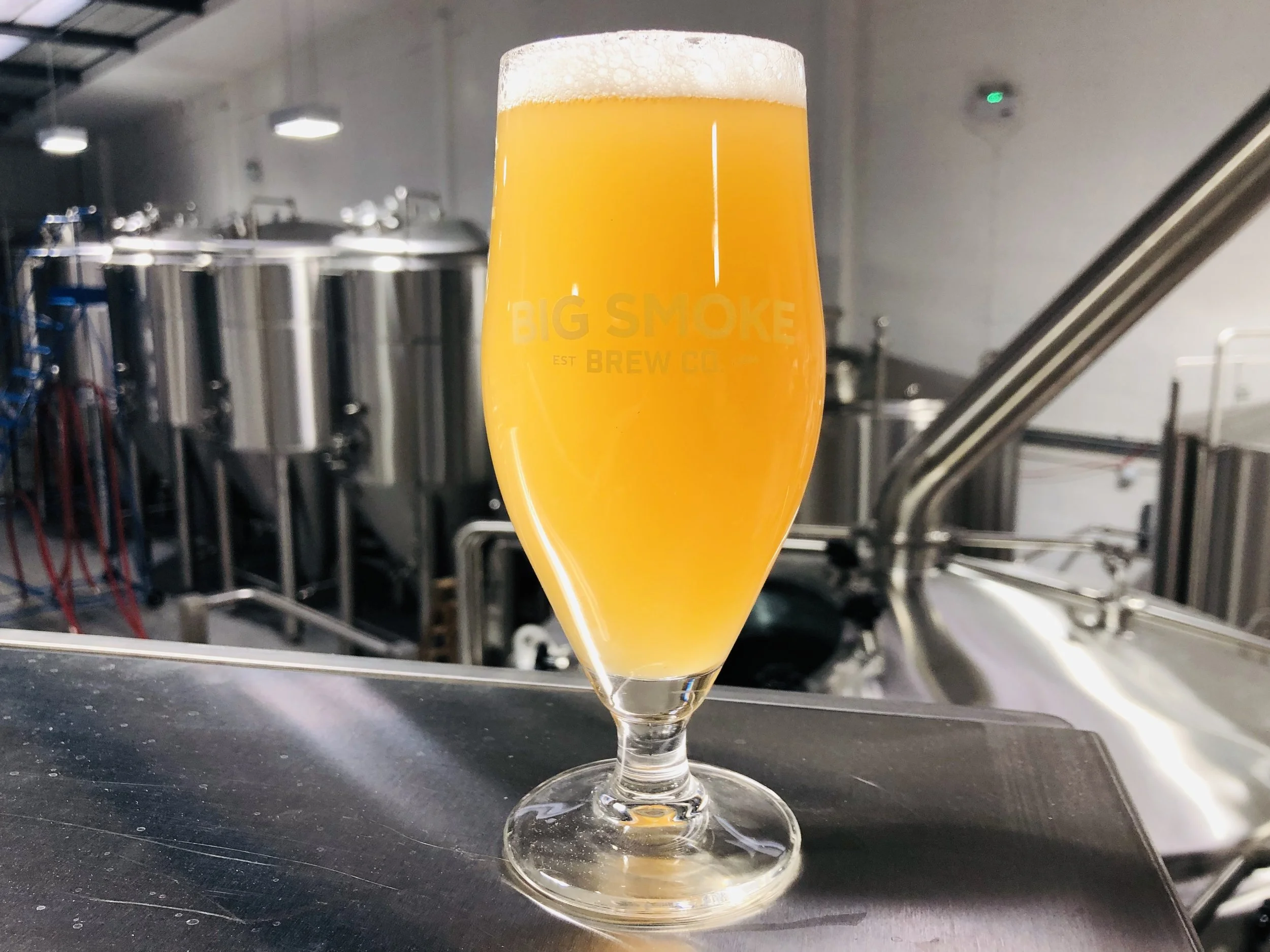 Big Smoke Brew Co Craft Beer Pub In Chichester — The Hole In The Wall