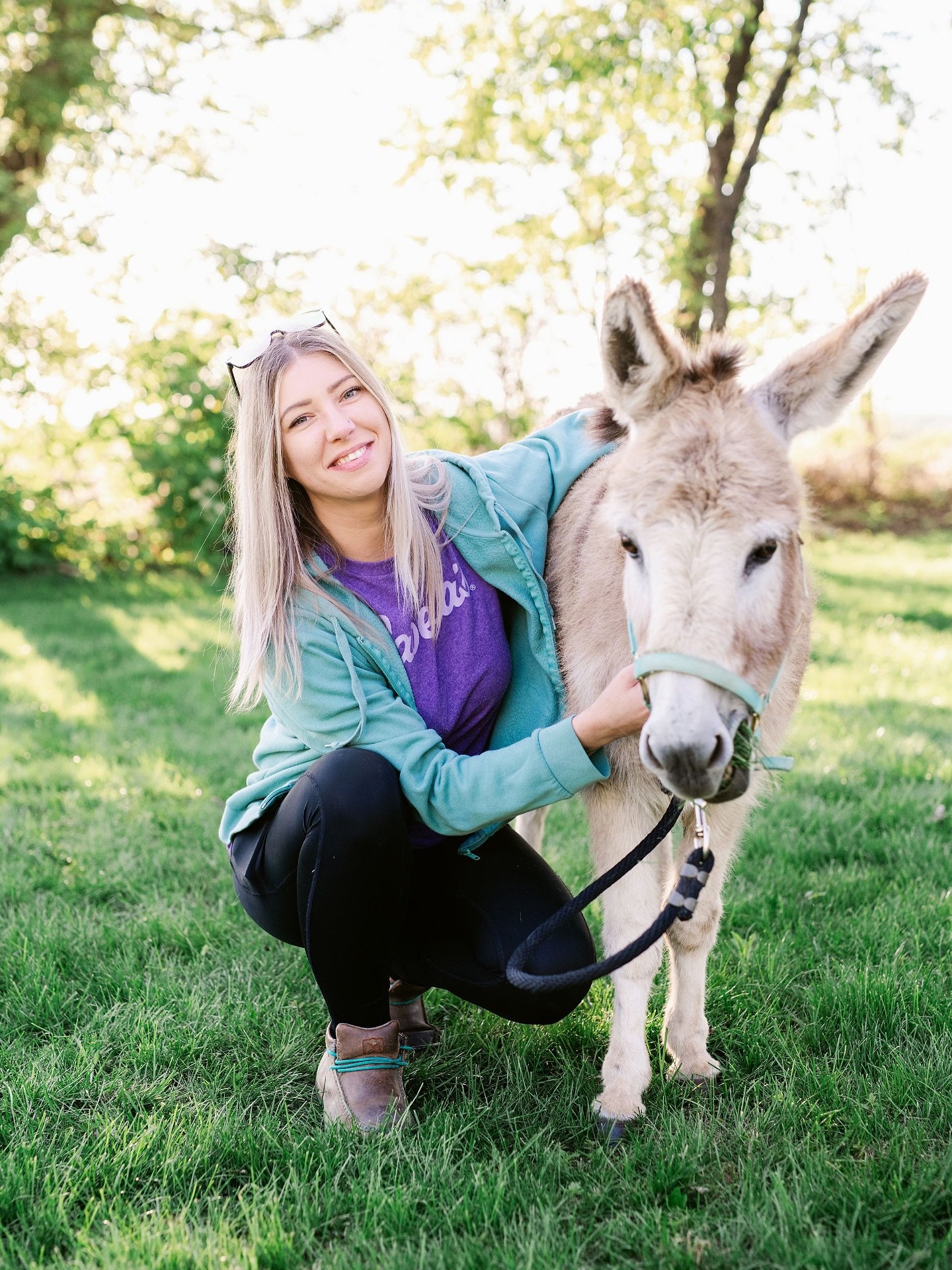 Donuts and donkey cuddles, yes please! Join us for an adorable experience. Get up close and snuggly with our sweet donkeys, sip a cup of coffee, and enjoy a donut while you watch the donkeys peacefully graze. 

#thehayloftmn #donkeys #twincities #mnt
