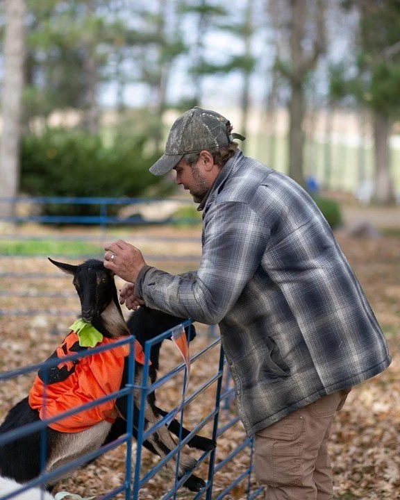 Get ready for the most adorable autumn event of the season! 🍂 Our Adult Petting Zoo: Animals in Costumes is coming! Imagine mini donkeys, goats, and llamas all dressed up in their Halloween best. Tickets are limited, so snag yours before they're gon