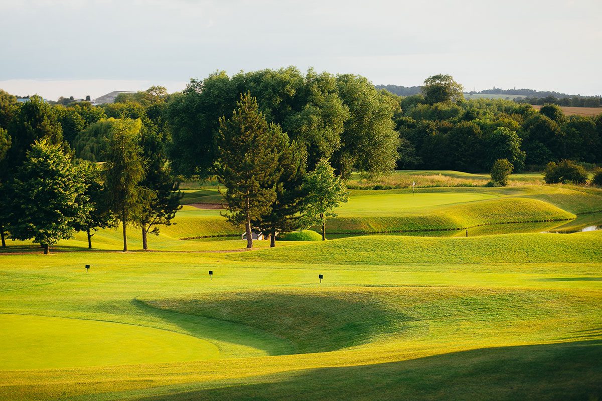 HOME-PAGE-SLIDER-ONE-GOLF-1200x800.jpg