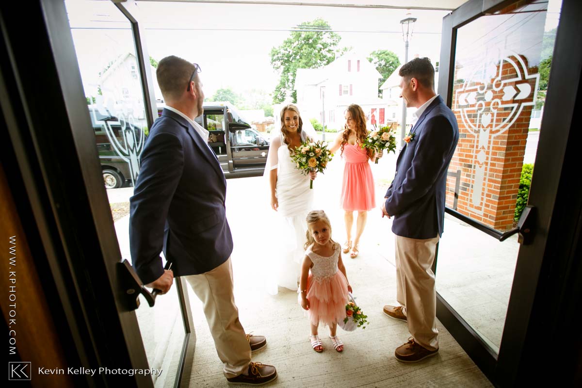 Laurel-Beach-Club-Milford-CT-wedding-2020.jpg