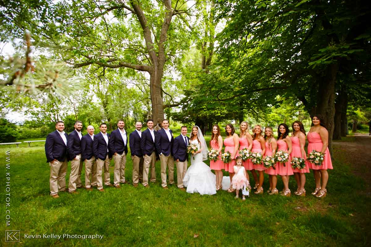 Laurel-Beach-Club-Milford-CT-wedding-2032.jpg