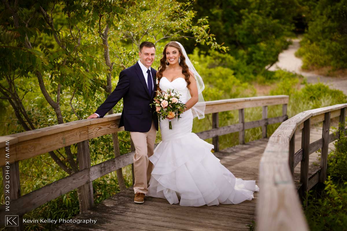 Laurel-Beach-Club-Milford-CT-wedding-2035.jpg