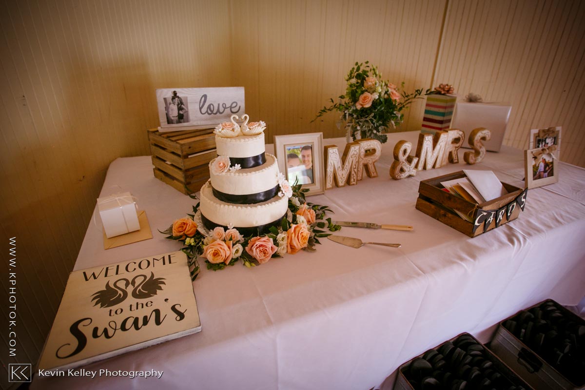 Laurel-Beach-Club-Milford-CT-wedding-2048.jpg