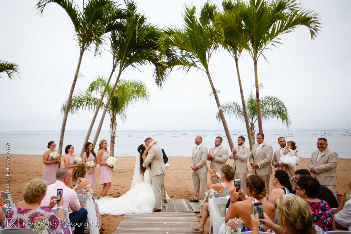 Anthonys-ocean-view-wedding-photographer-25.jpg