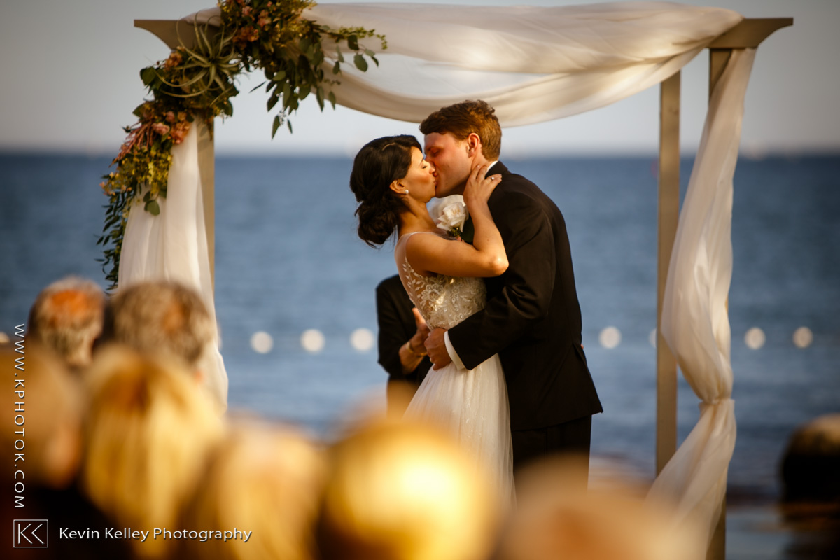 masons-island-yacht-club-wedding-images-2013.jpg