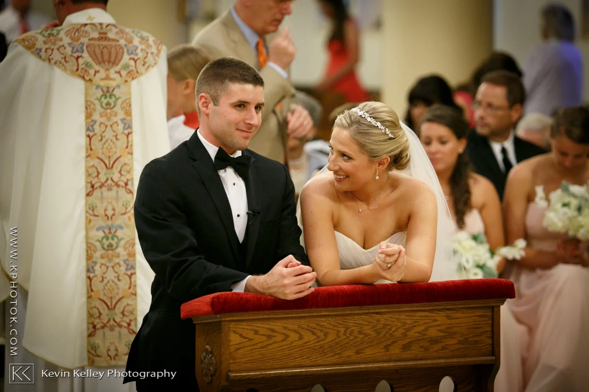 Ariel&Mike-woodwinds-branford-branfort-ct-wedding-2017.jpg
