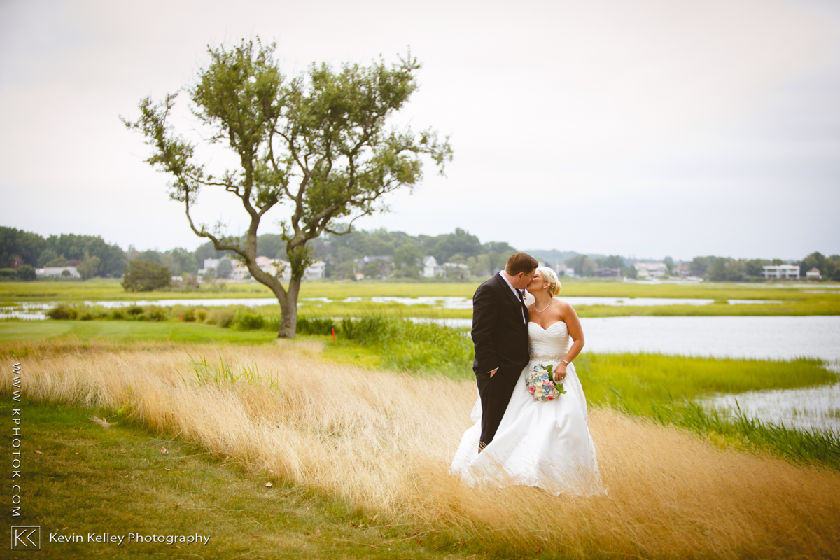 Christy&Jarrett-Shorehaven-golf-country-club-wedding-norwalk-ct-2006.jpg