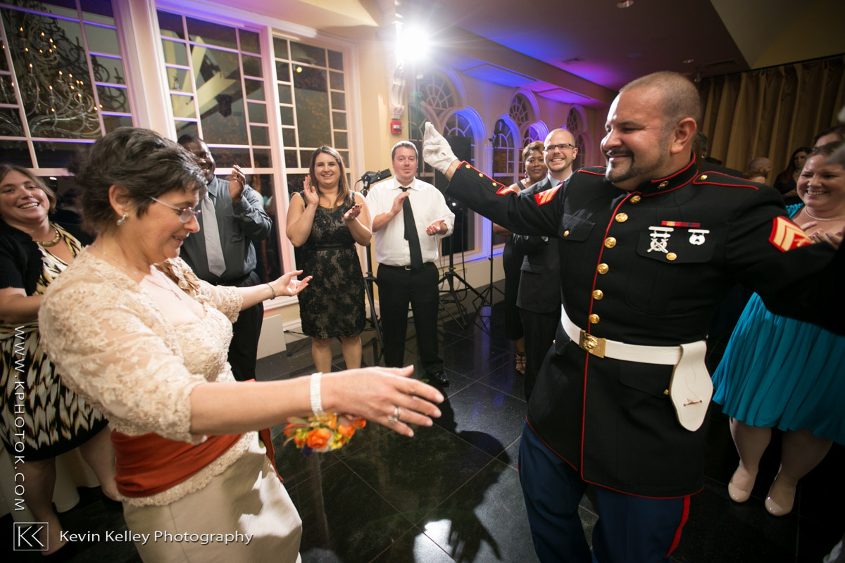 waterview-wedding-monroe-ct-nikie-jesse-2037.jpg