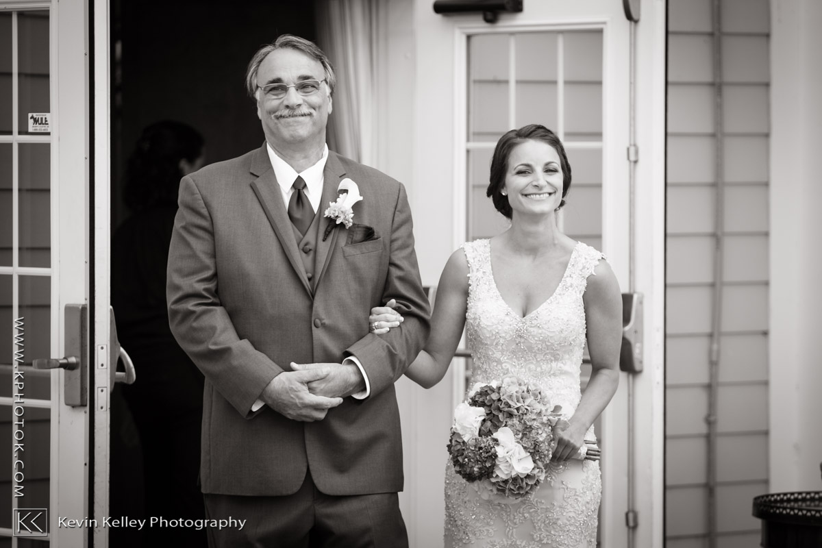 Riverhouse-at-goodspeed-station-wedding-2064.jpg