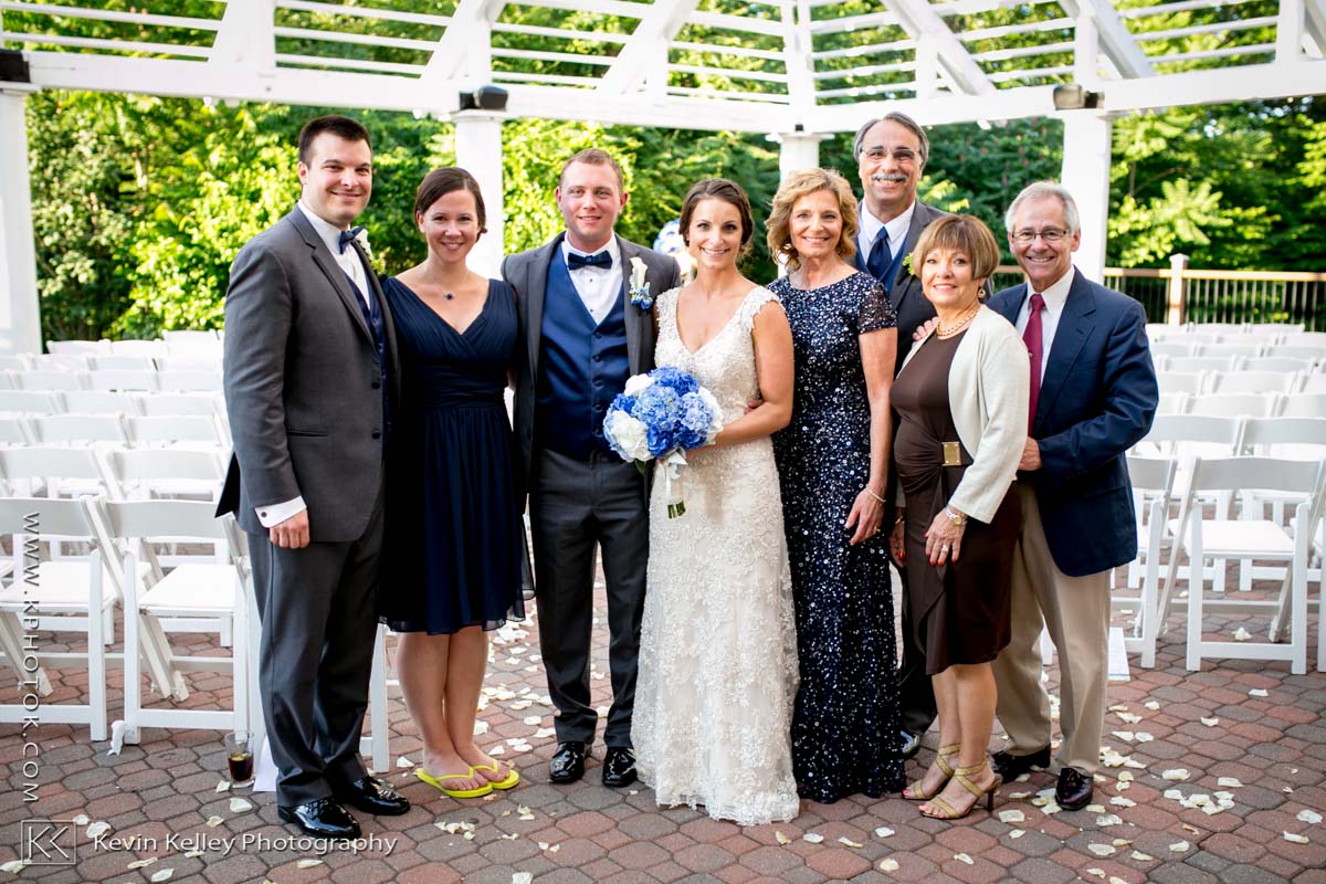 Riverhouse-at-goodspeed-station-wedding-2070.jpg