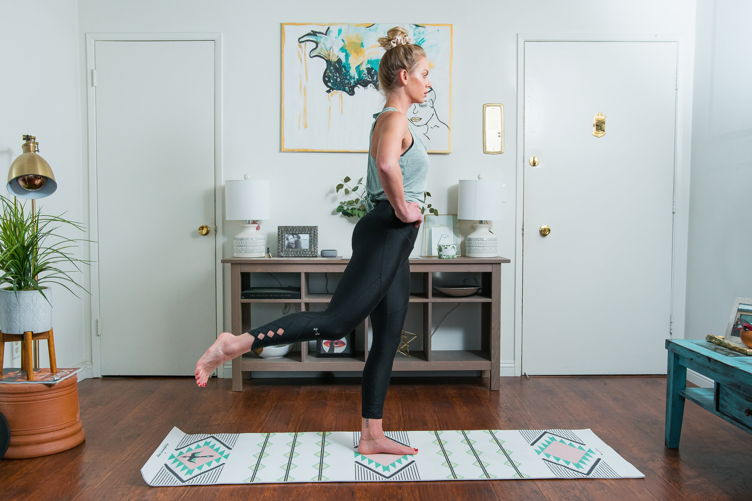 10 Ways To Move Your Body At Home So You Don't Lose Your Mind