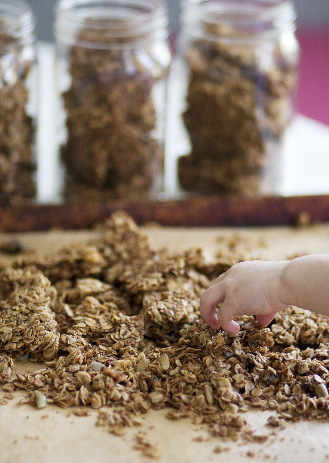How To Make The Easiest Homemade Pantry-Granola On Earth