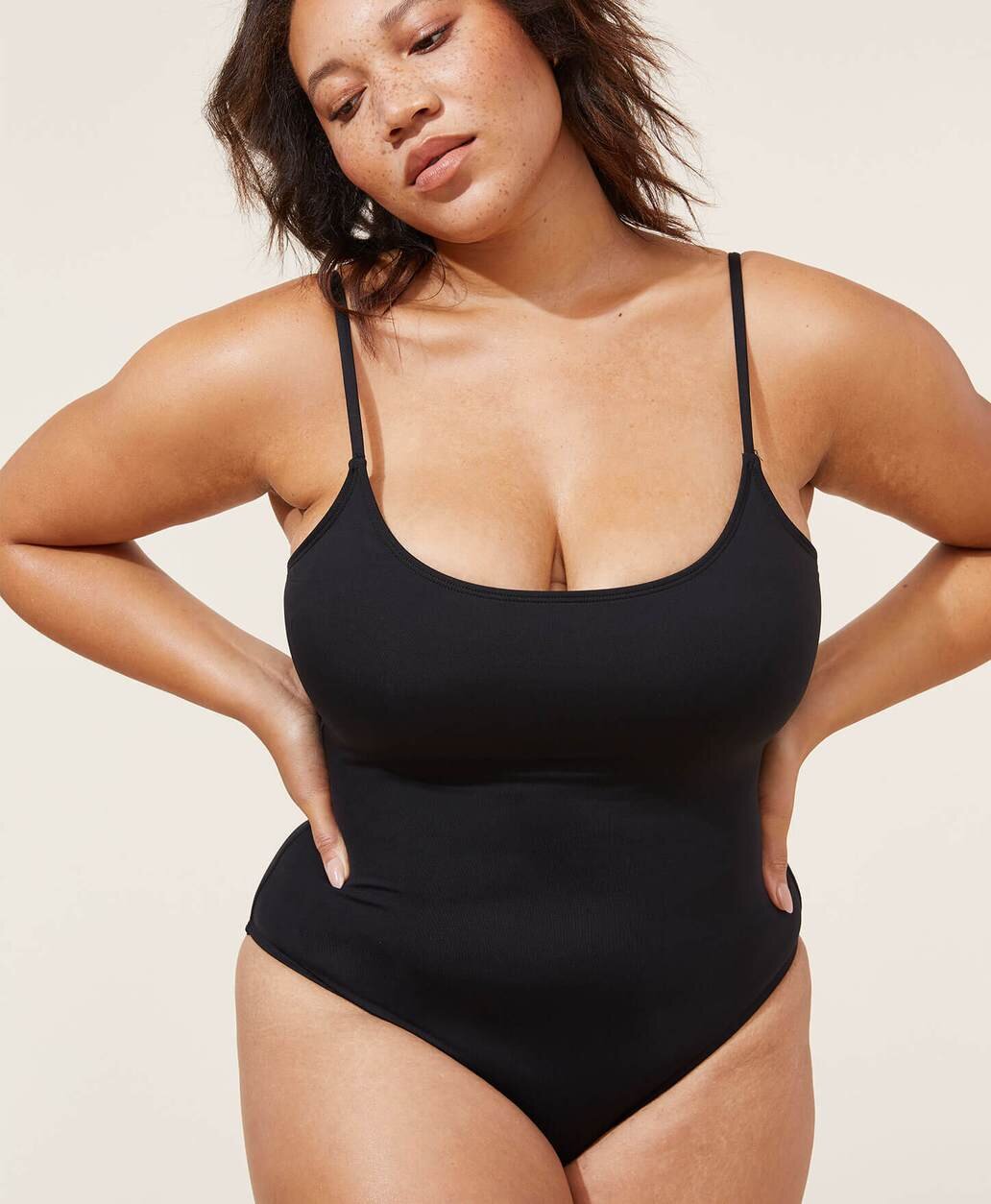 Swimsuit hot sale curvy body