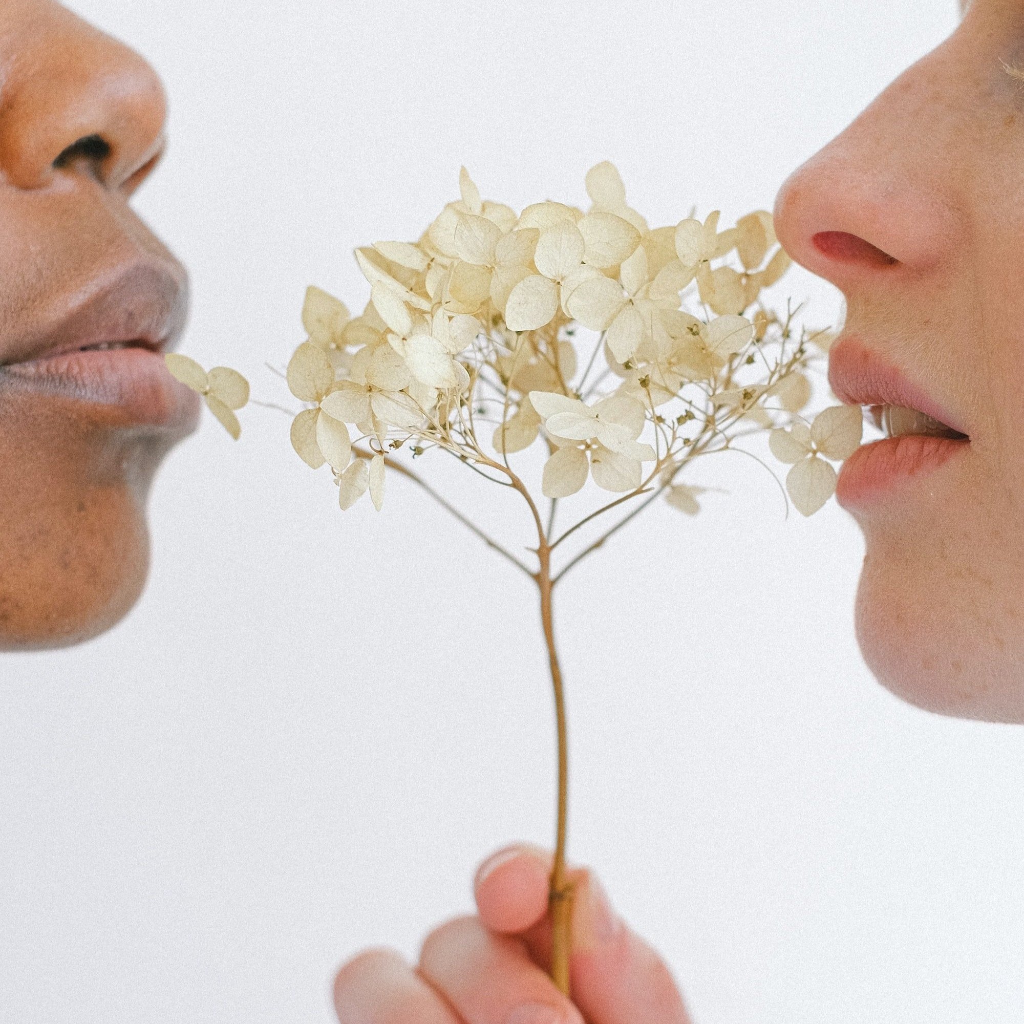 8 Phrases You Need To Know To Soothe An Anxious Partner