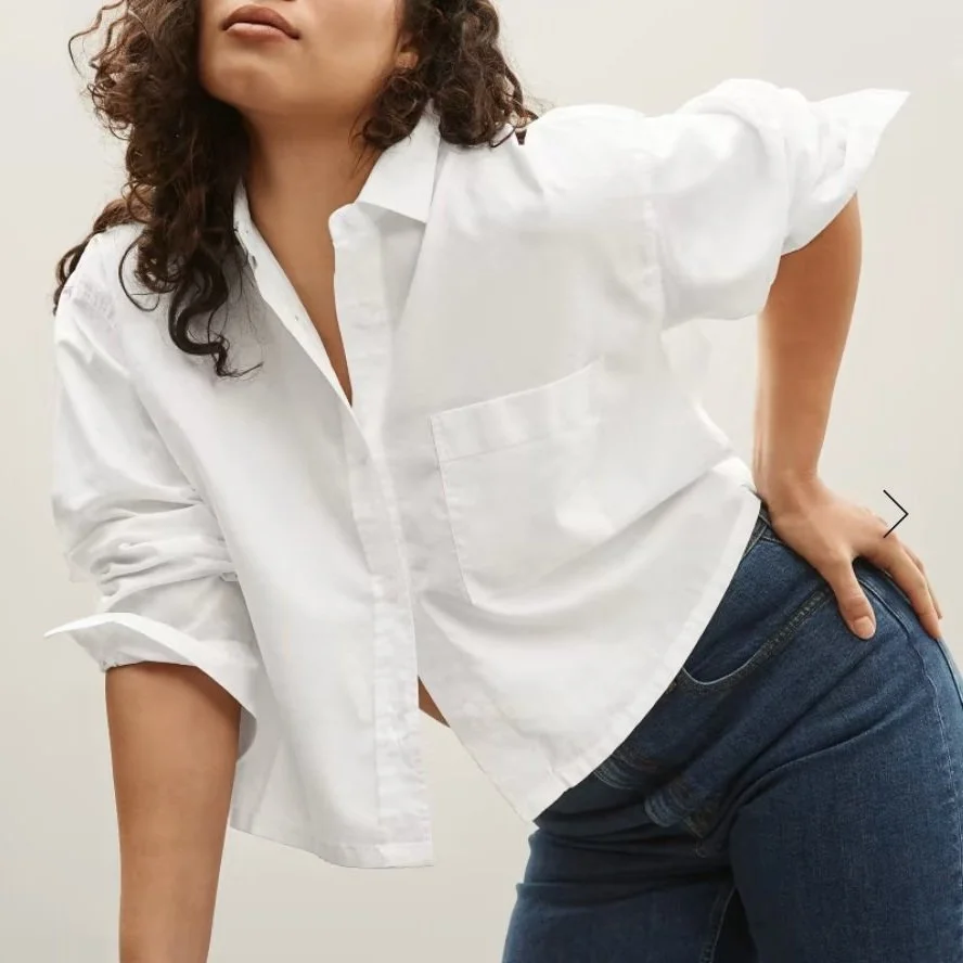 Why You Shouldn't Give Up On The Crop Top