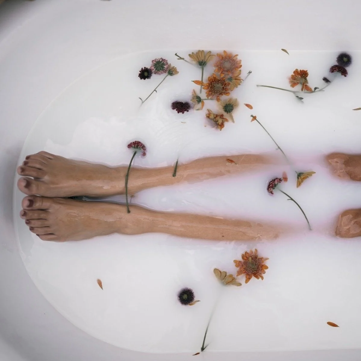 These Are The 5 Best Women’s Razors For The Smoothest Shave Of Your Life